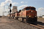 Intermodal races east at the junction with the Lubbock line